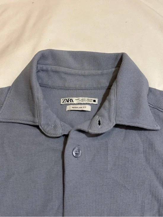 Zara Men’s Short-Sleeve Button-Down Shirt - Dusty Blue - Picture 2 of 4